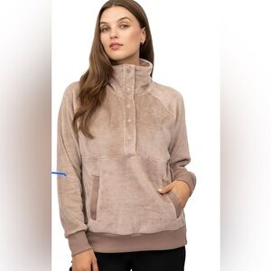 Yogalicious Womens Double Butter Santa Monica Snap Henley Pullover Sweatshirt S